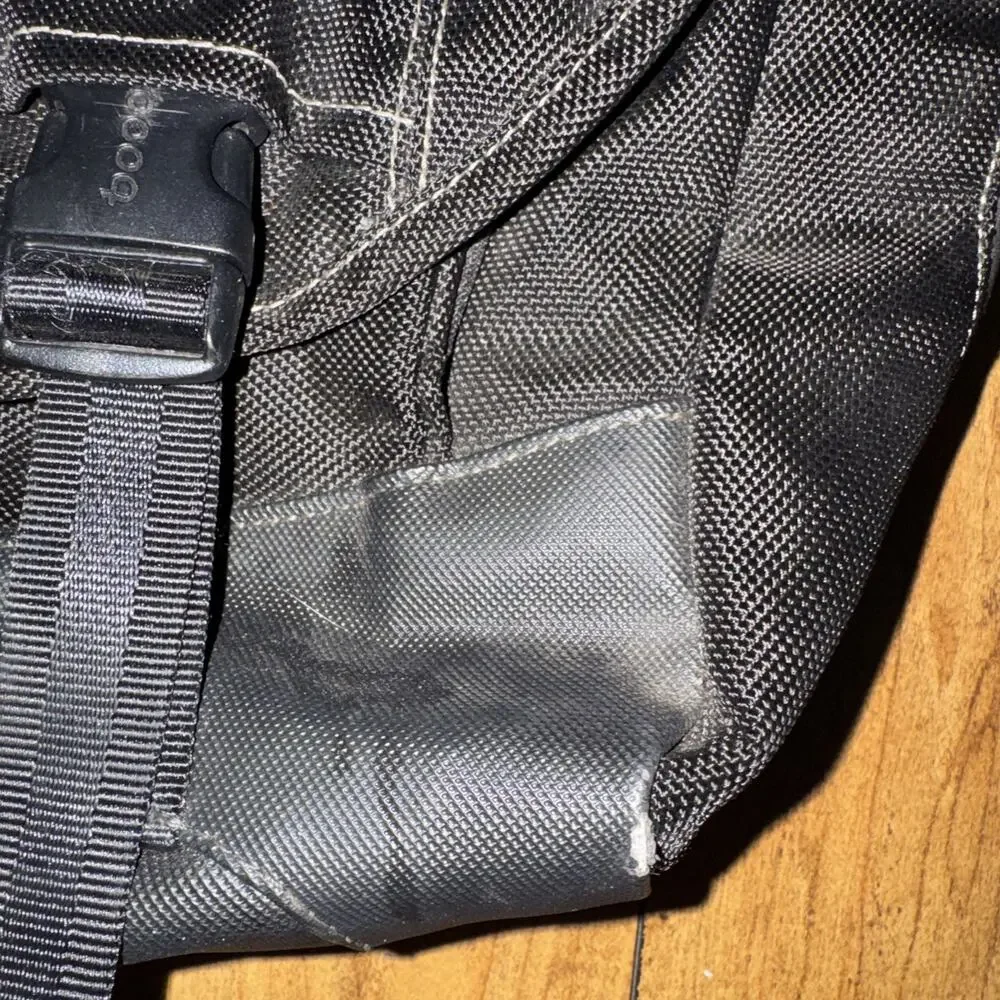booq Boa Nerve Laptop Messenger Bag Black 15.6” MacBook Bike Commuter 20x17